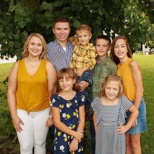 Meet your Posher, Amy